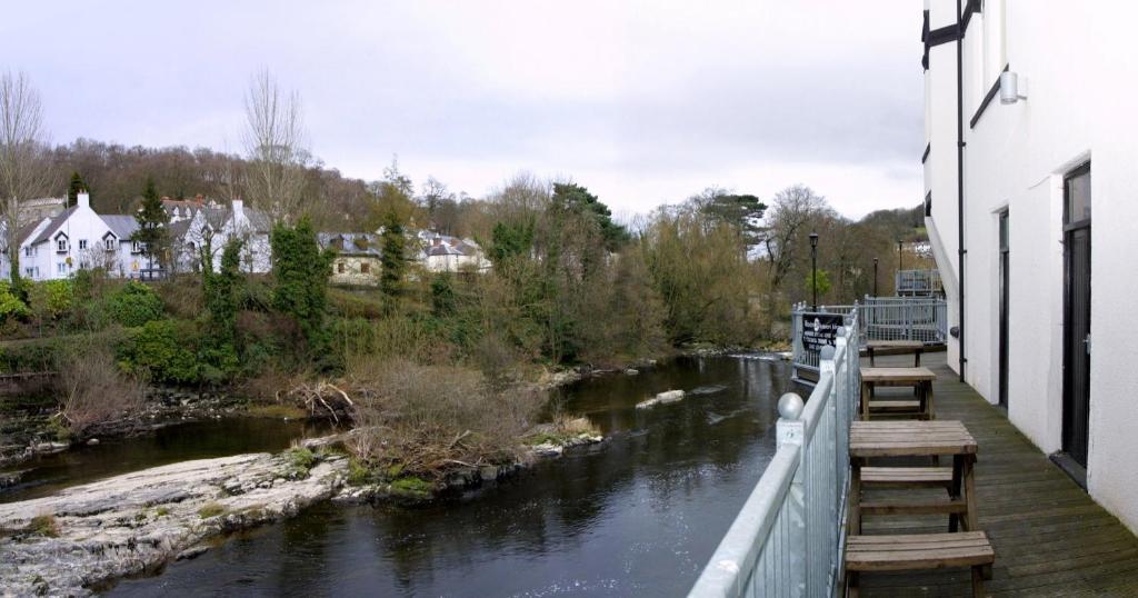 The Royal Hotel Llangollen Esterno foto