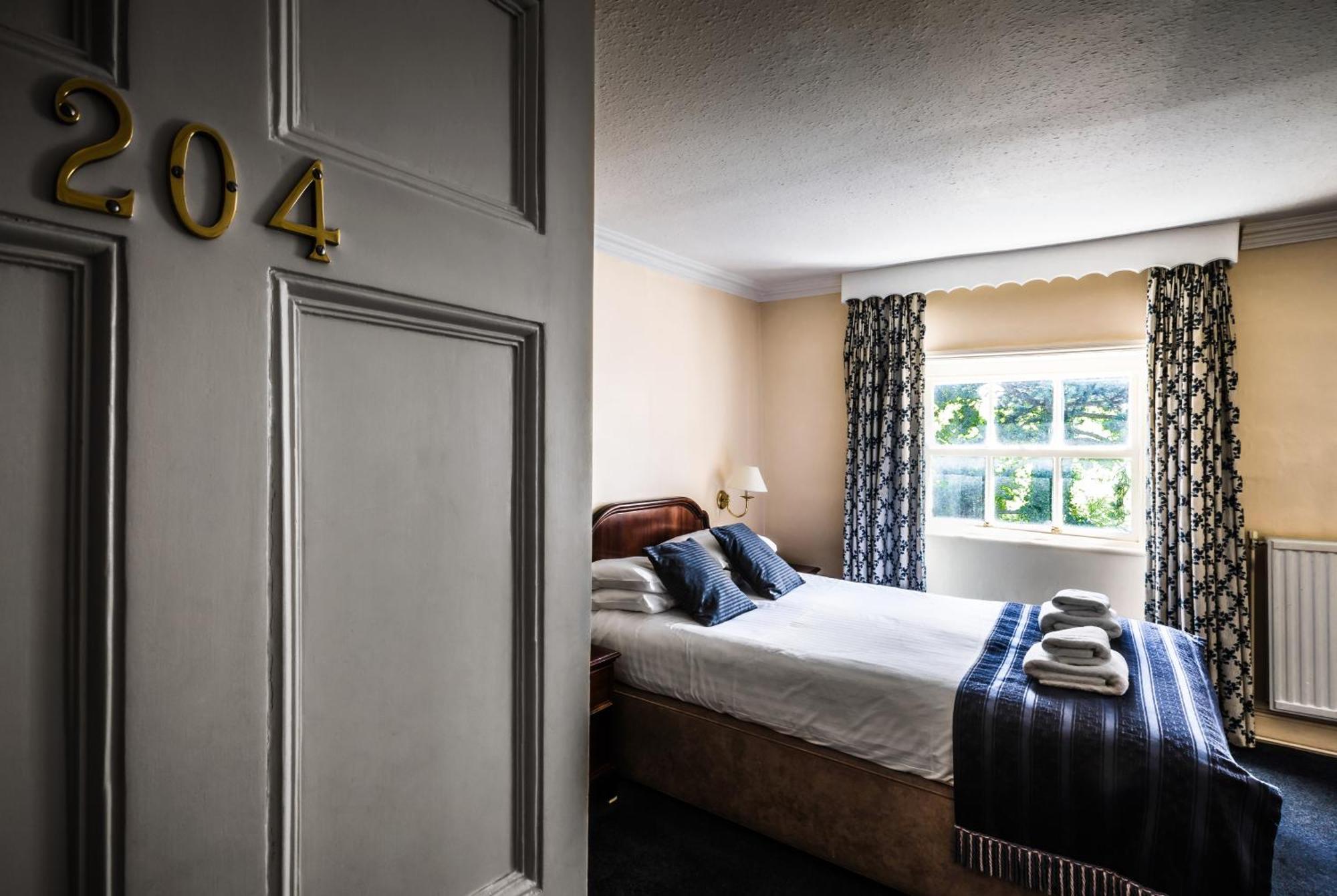 The Royal Hotel Llangollen Esterno foto